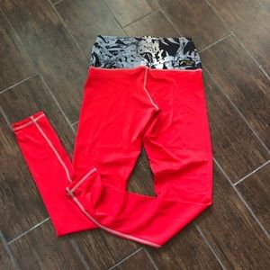 Savage swim leggings